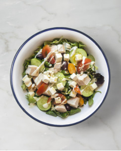 Insalata con pollo alla greca