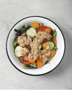 Insalata mista con tonno in olio e.v.o.